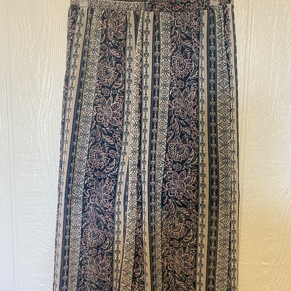 Women's size small 4-6 faded glory skirt
